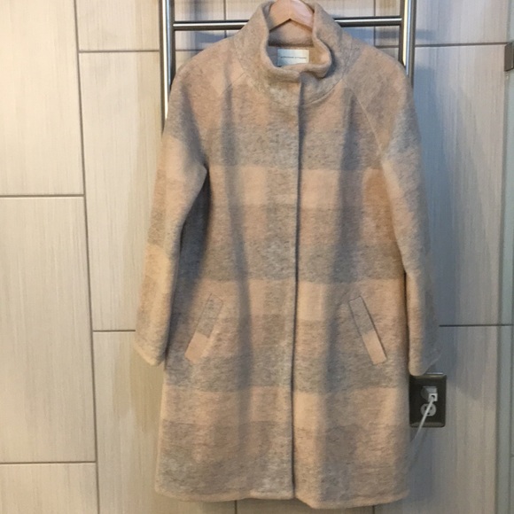 Adrienne Vittadini coat